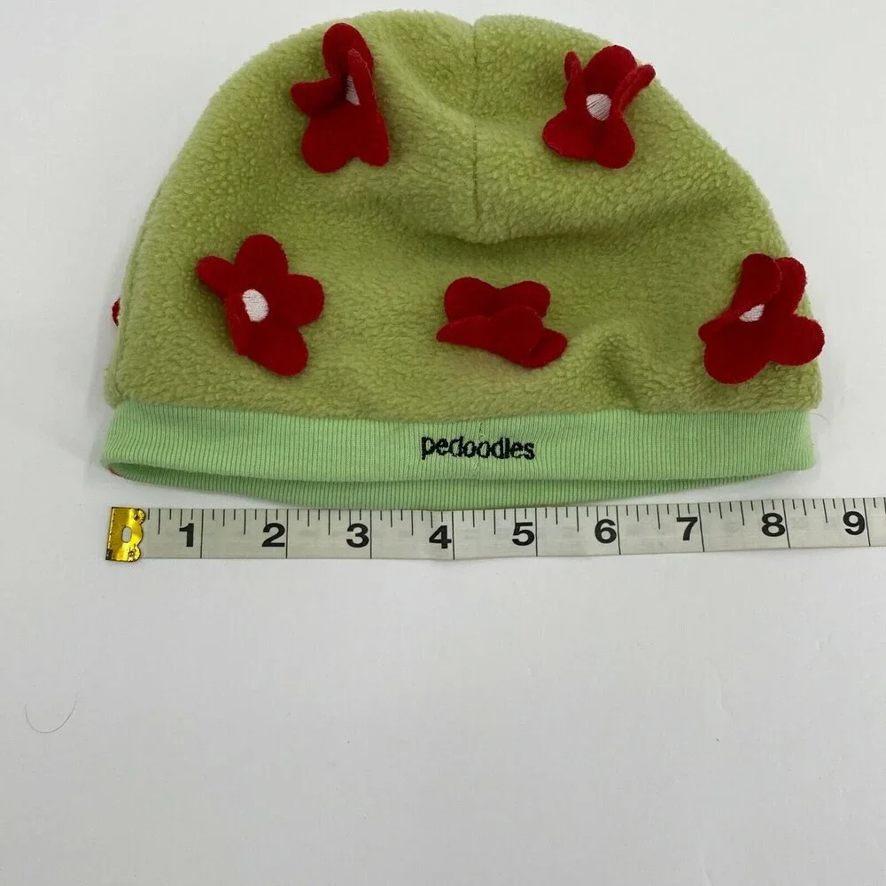 Pedoodles Girls Green Red Floral Fleece Stretch Comfort Beanie Hat Size Small